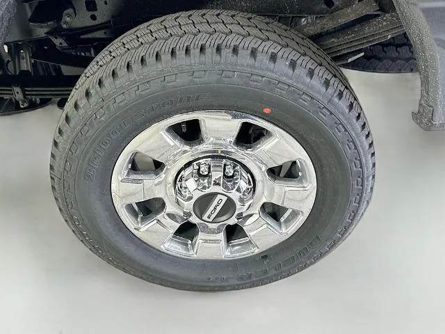 New 2026 Carbonized Gray Metallic Ford F-250® Lariat® image 67