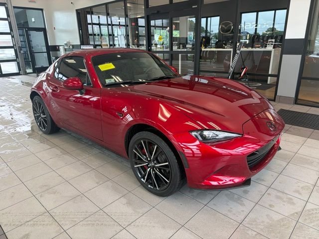 Used 2024 Red Mazda Grand Touring image 3