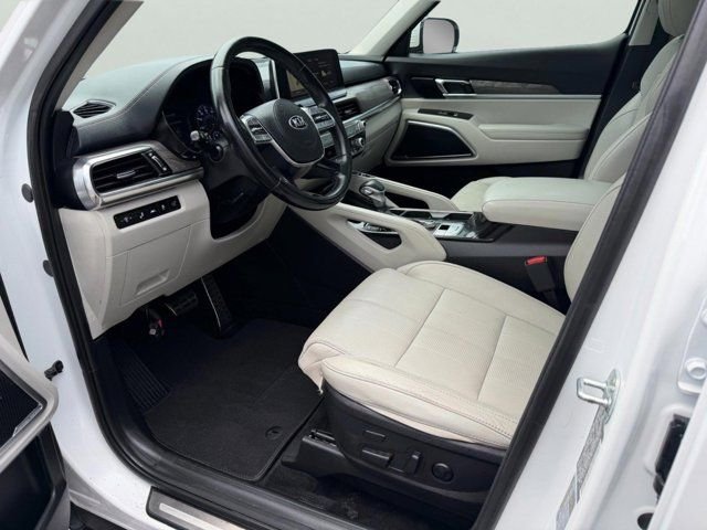 Used 2020 White Kia SX image 10