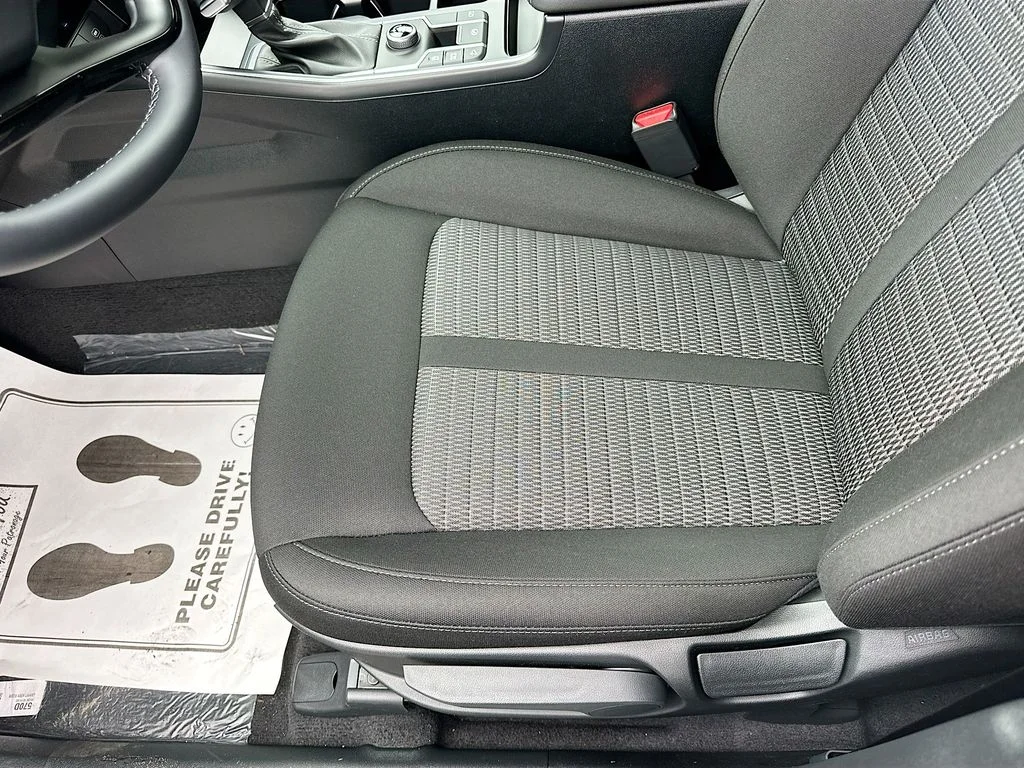 New 2026 Glacial White Pearl Kia LX image 18