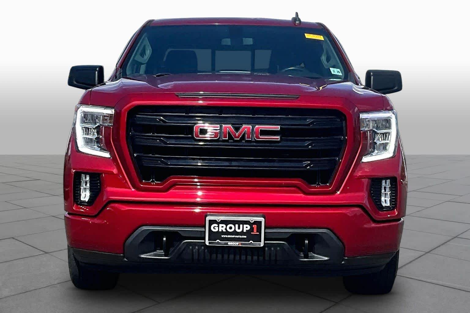 Used 2021 Cayenne Red Tintcoat GMC Elevation image 4