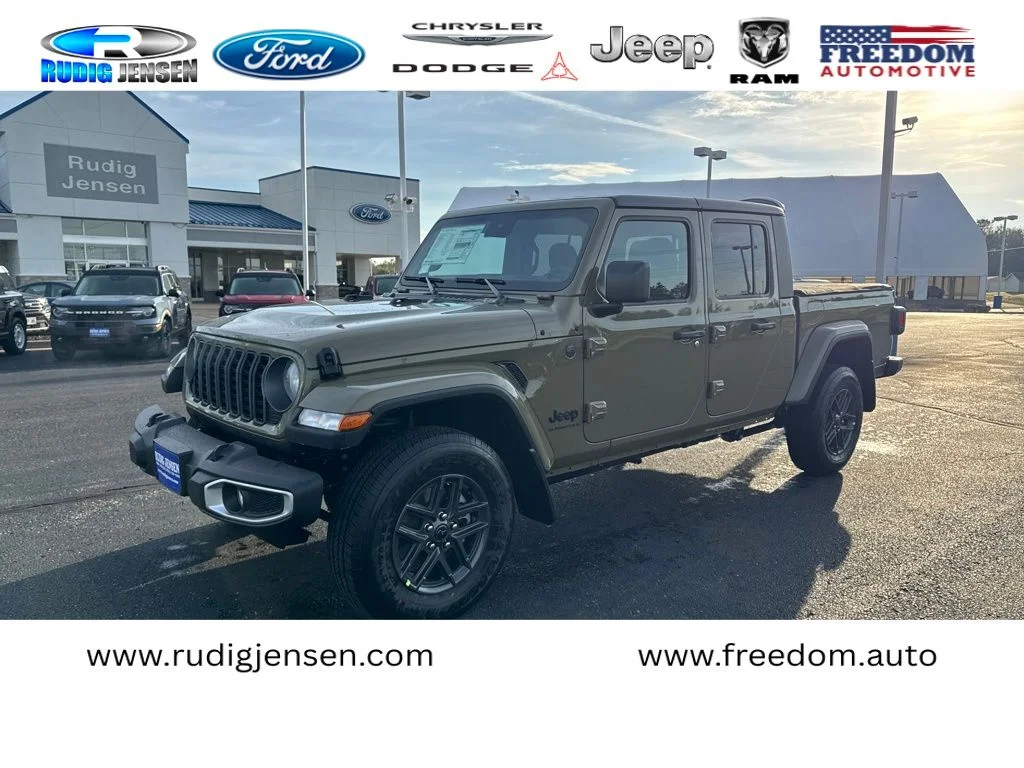 2025 Jeep Gladiator Sport S Auto's photo