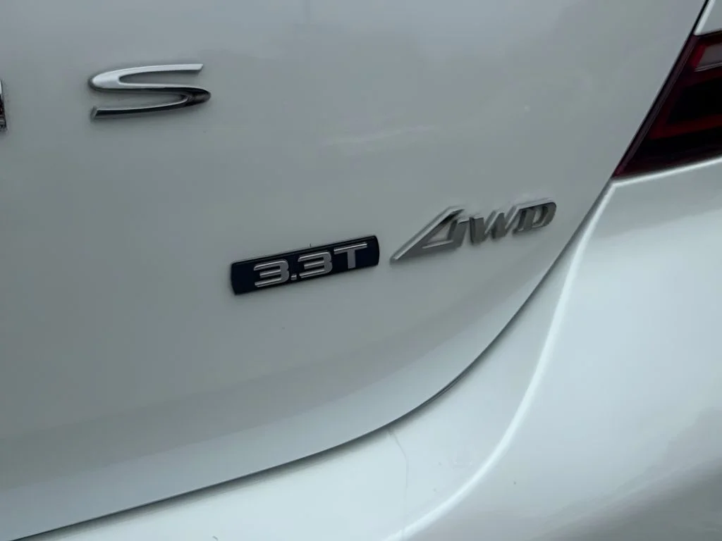 Used 2023 White Genesis 3.3T image 24
