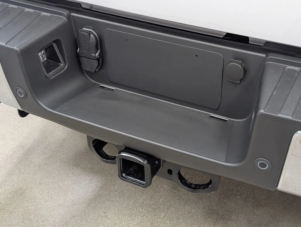 New 2026 Oxford White Ford F-250® Lariat® image 32