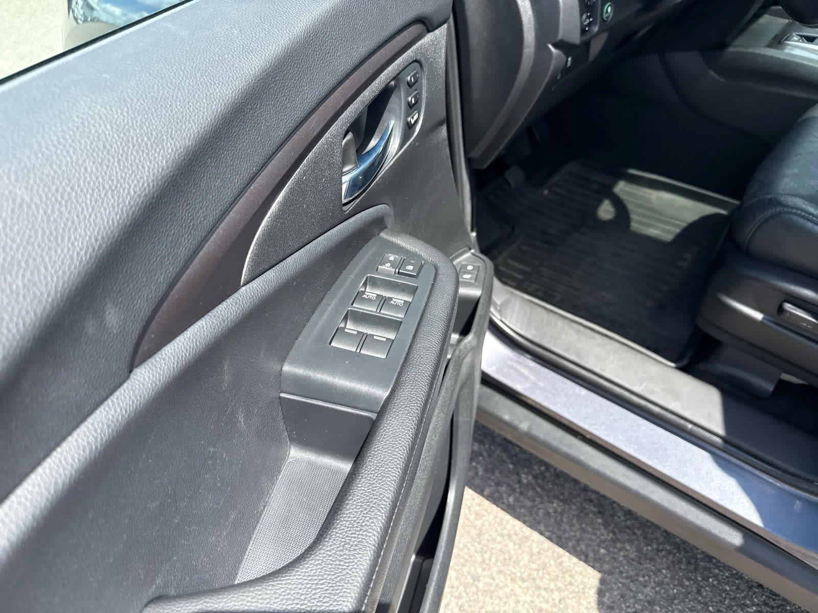 Used 2021 Gray Honda AWD EX-L image 13
