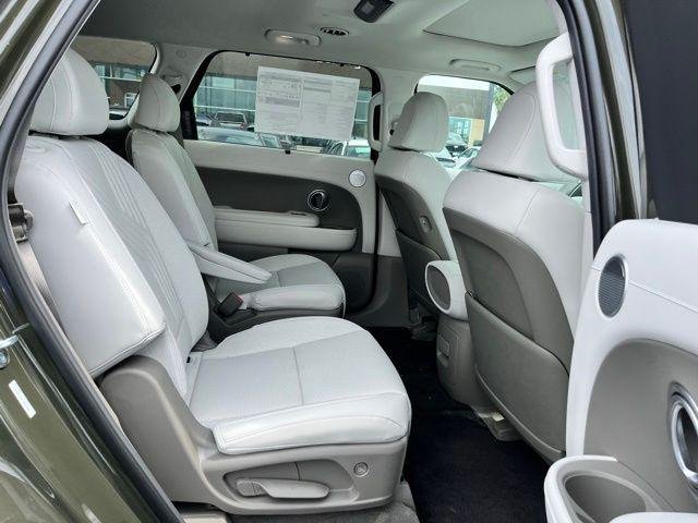 New 2026 Silver Hyundai Blue SEL Premium 7P image 20