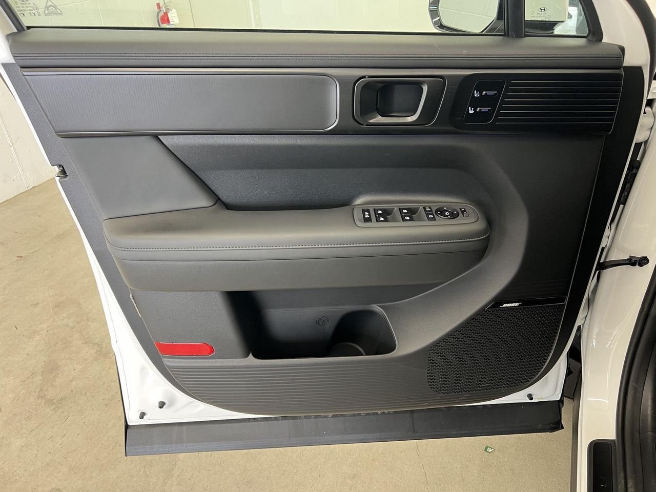 New 2026 Serenity White Hyundai Calligraphy AWD image 11