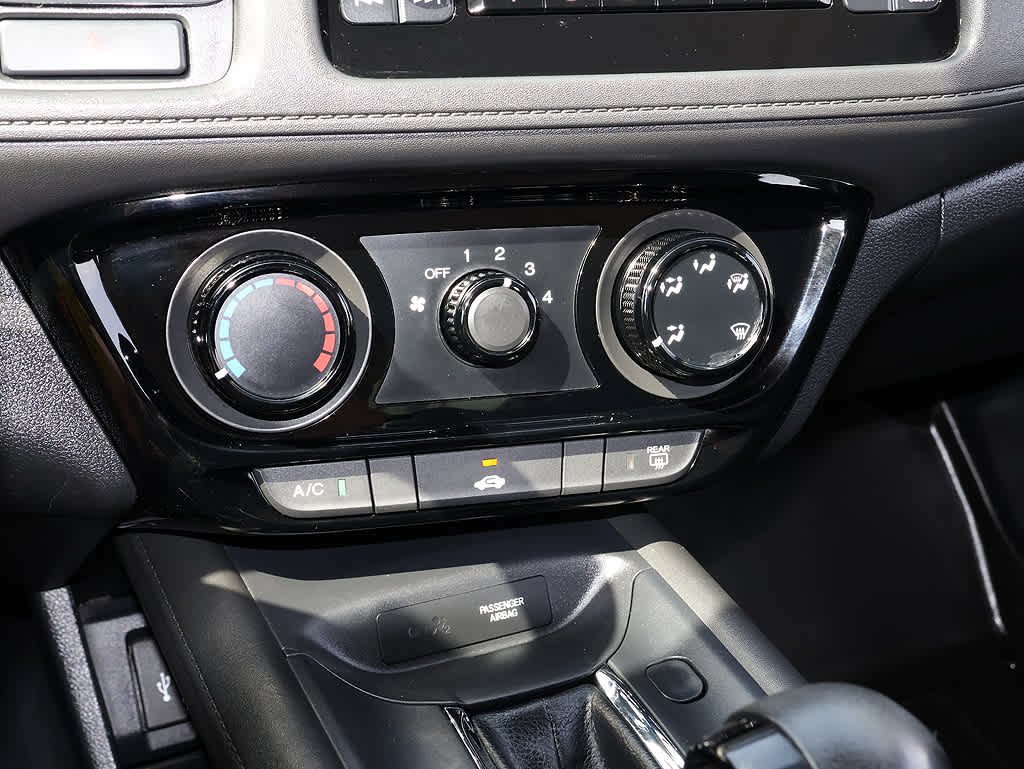 2017 Honda HR-V LX - Photo 14