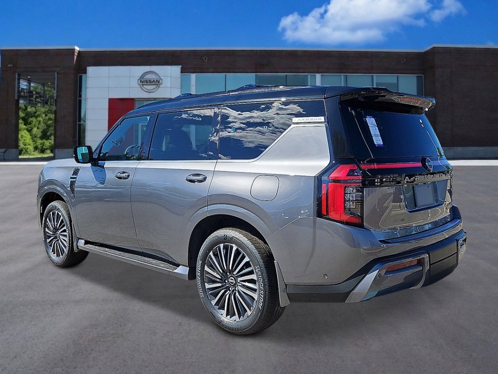 New 2026 Gun Metallic / Super Black Two-tone Nissan Platinum Reserve image 2