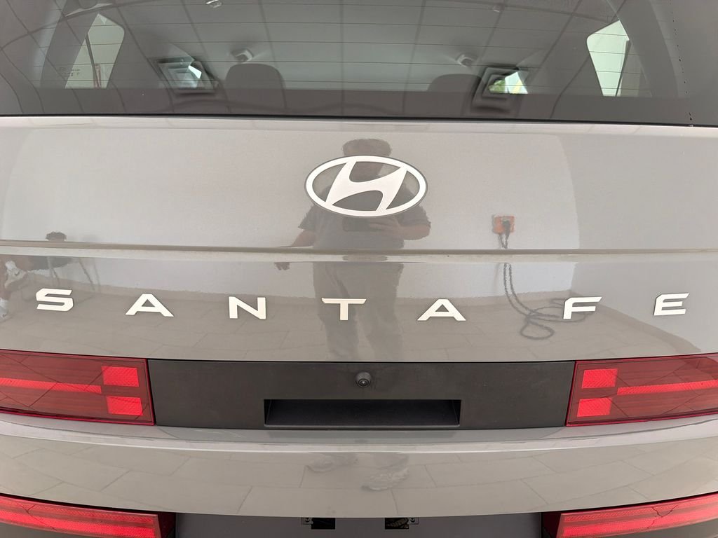 Used 2025 Hampton Gray Hyundai SEL image 35