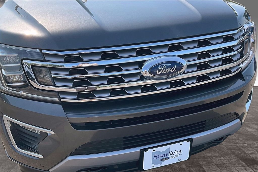 Used 2018 Magnetic Ford Limited image 30