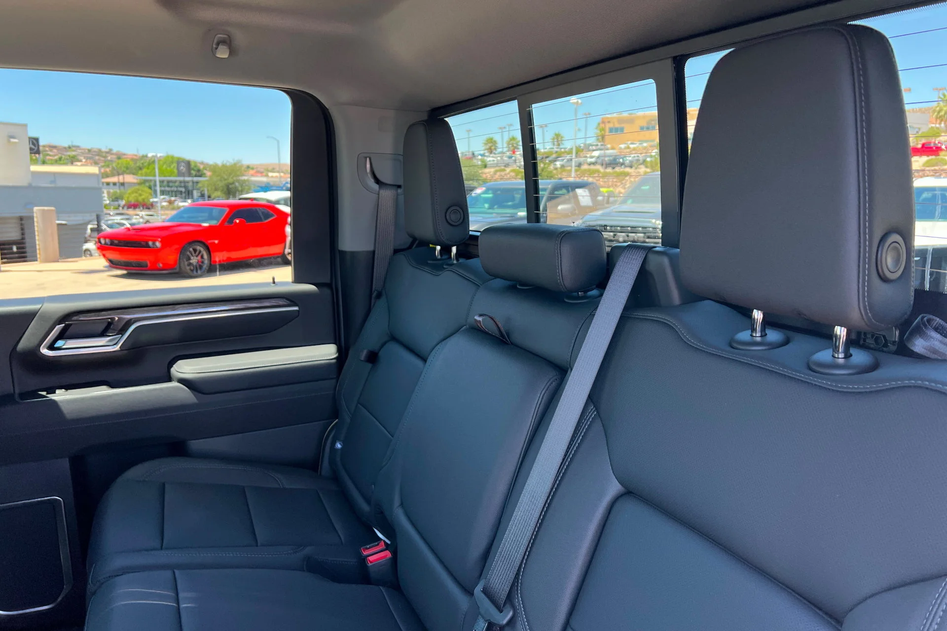 New 2026 Summit White Chevrolet LTZ image 20
