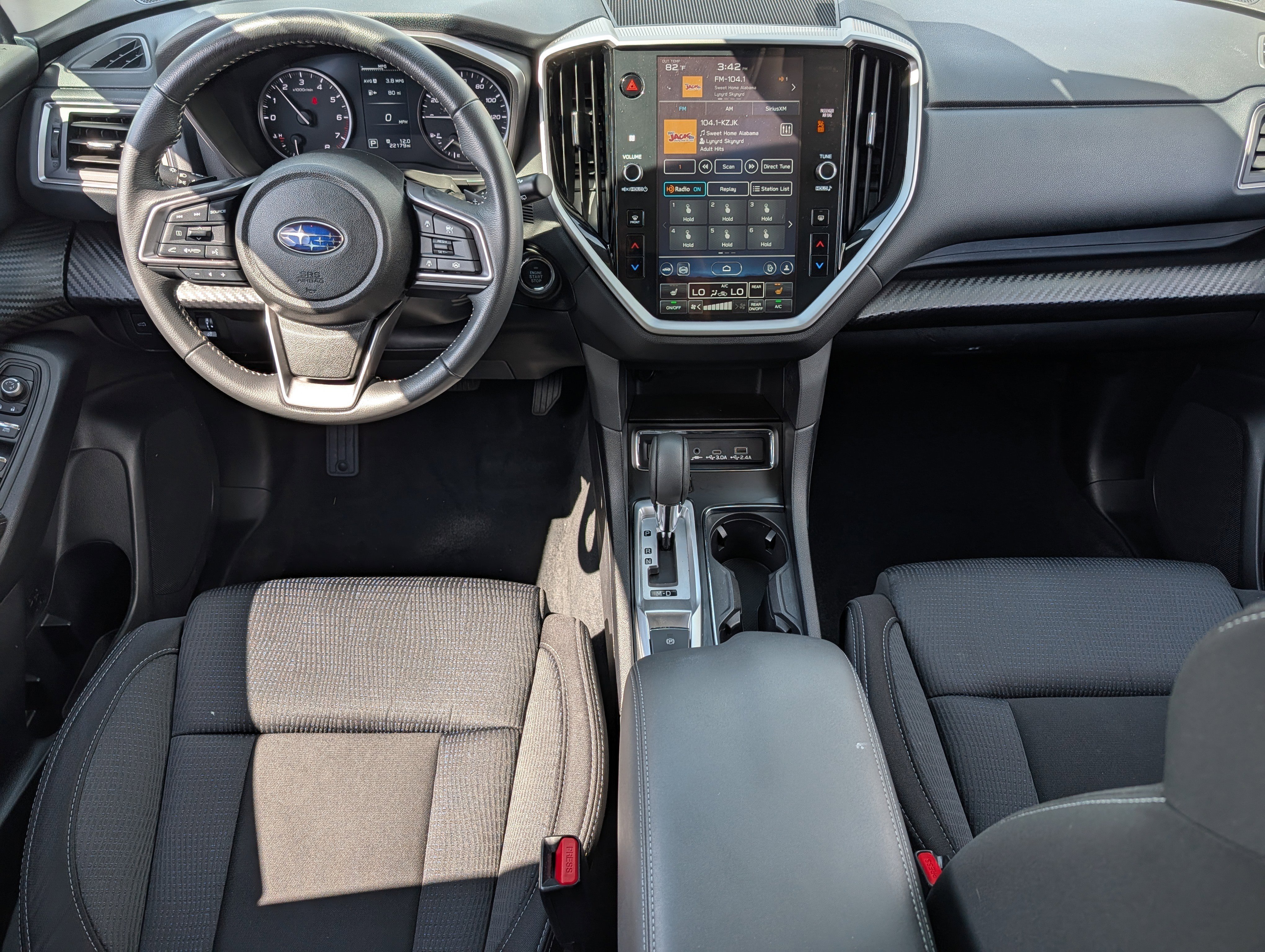 Used 2025 Magnetite Gray Metallic Subaru Premium image 10