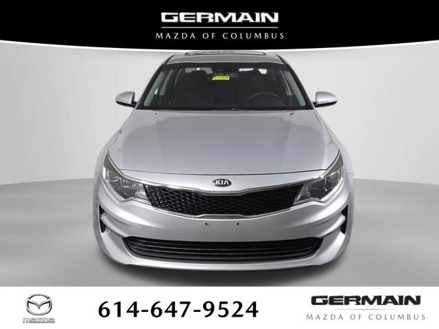 Used 2016 Silver Kia LX image 3