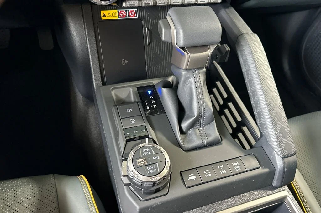 New 2026 Everest Toyota 4Runner Trailhunter image 21