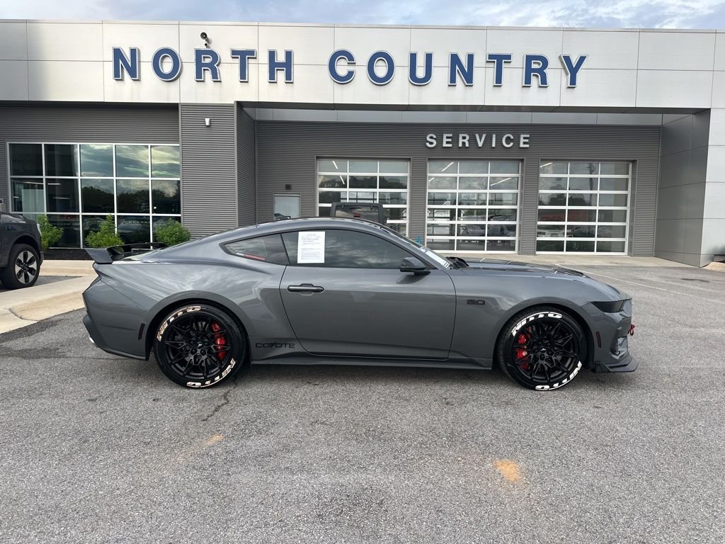 2024 Ford Mustang GT Premium Fastback's photo