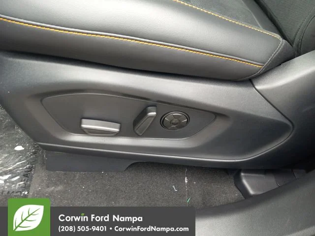 New 2026 Space White Metallic Ford Tremor image 12