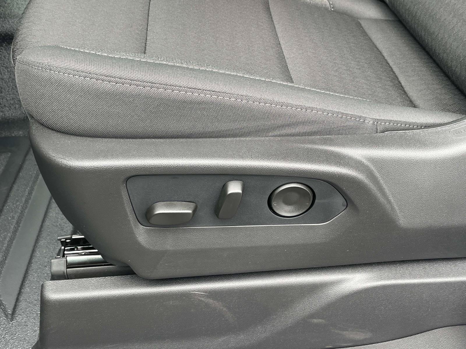 2026 GMC Sierra 1500 Pro - Photo 23