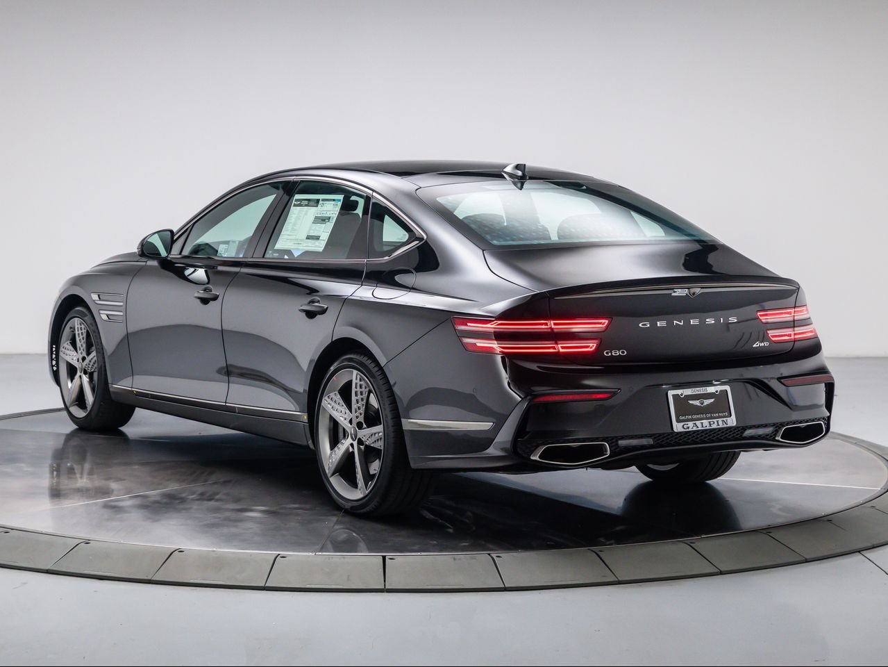 New 2026 Vik Black Genesis 2.5T SPORT PRESTIGE image 3