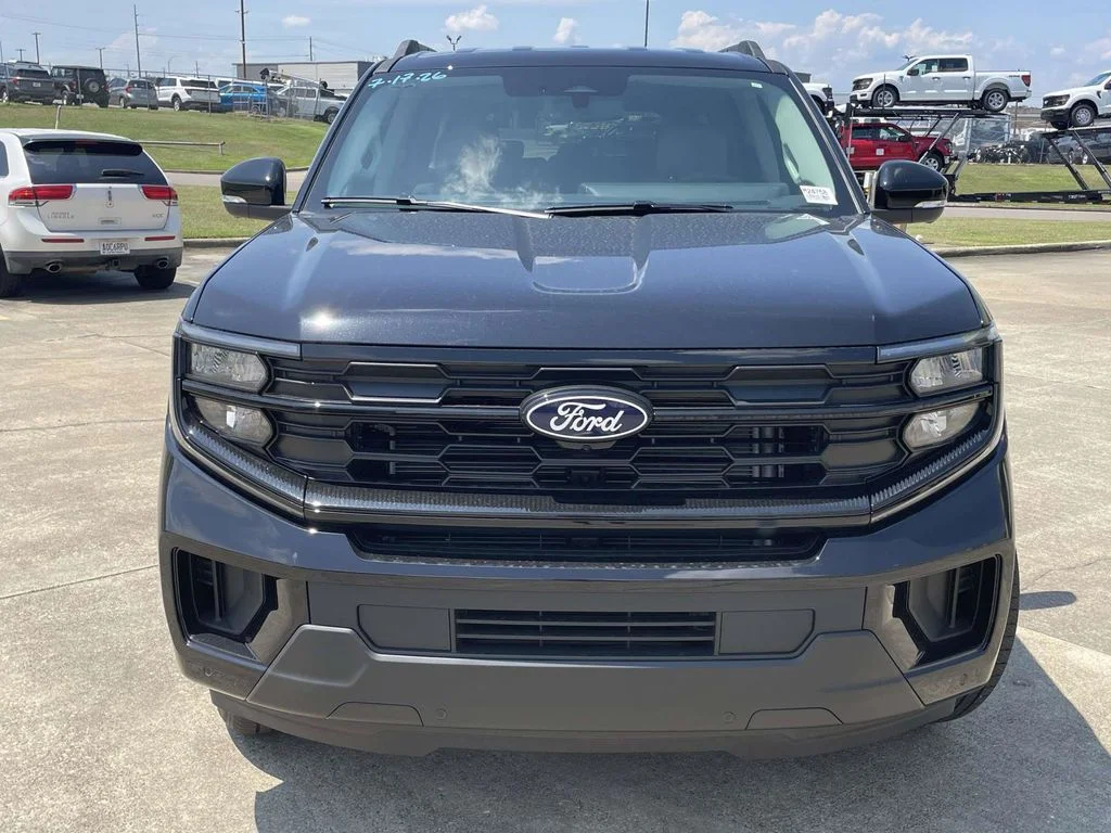 New 2027 Black Ford Active image 8