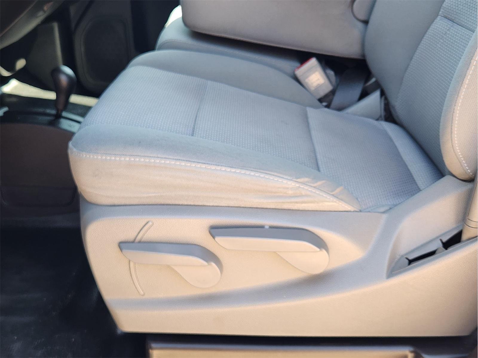 Used 2019 Summit White Chevrolet Work Truck image 23