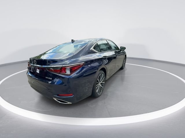 2025 Lexus ES 350 - Photo 7