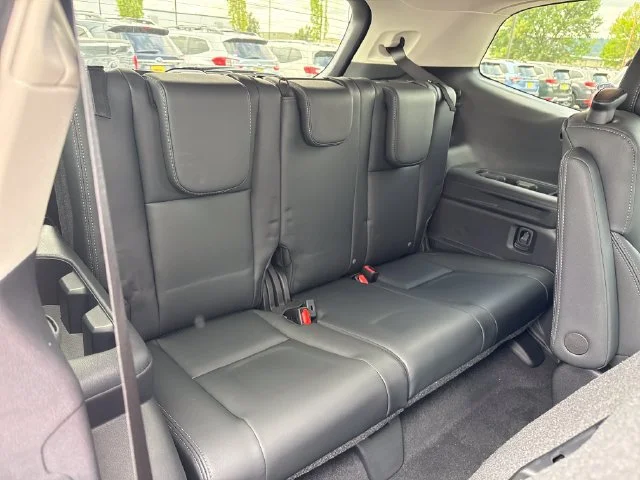 New 2026 CRIMSON RED PEARL Subaru Premium 7-Passenger image 15