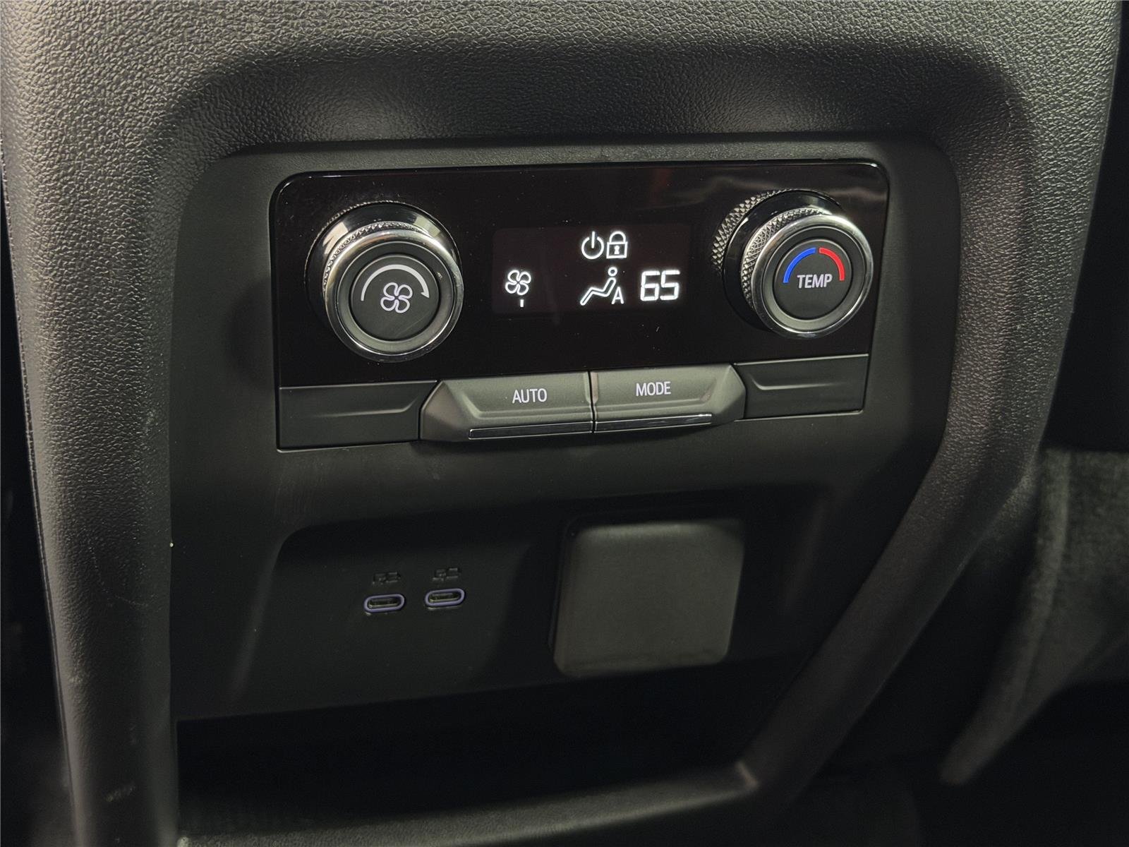 2026 Buick Enclave Sport Touring - Photo 23