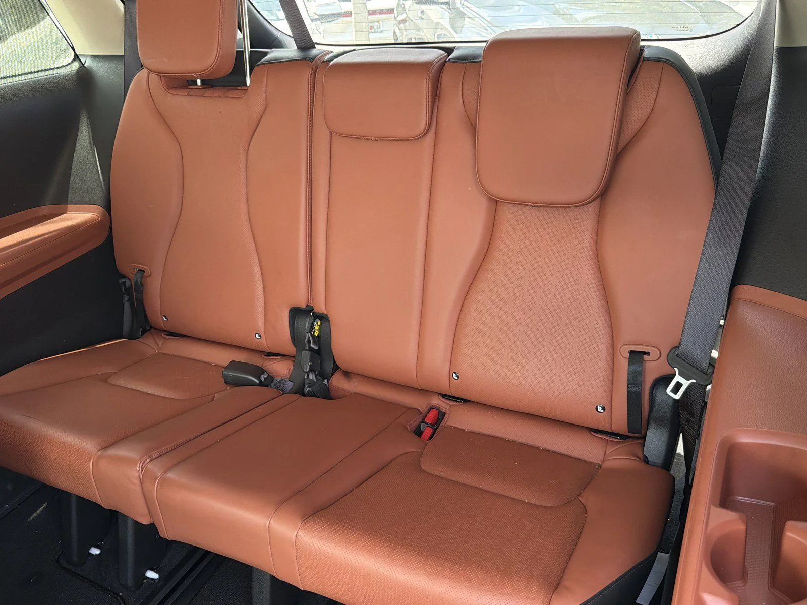Used 2024 White Kia SX image 22
