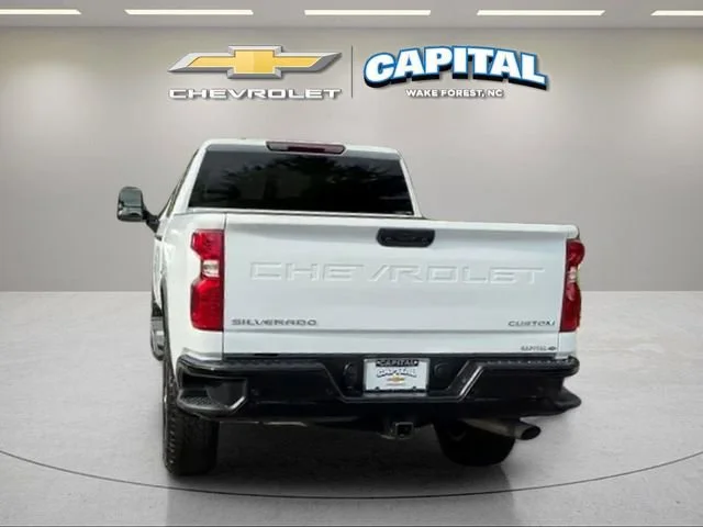 Used 2025 Summit White Chevrolet Custom image 4