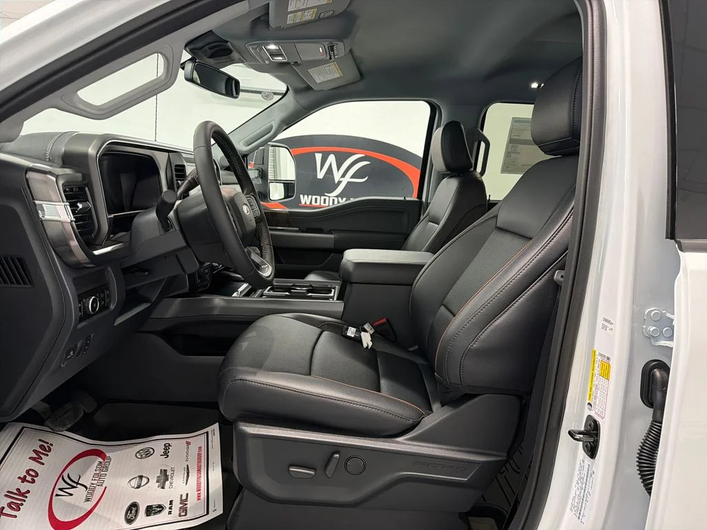 New 2026 Oxford White Ford F-250® Lariat® image 10