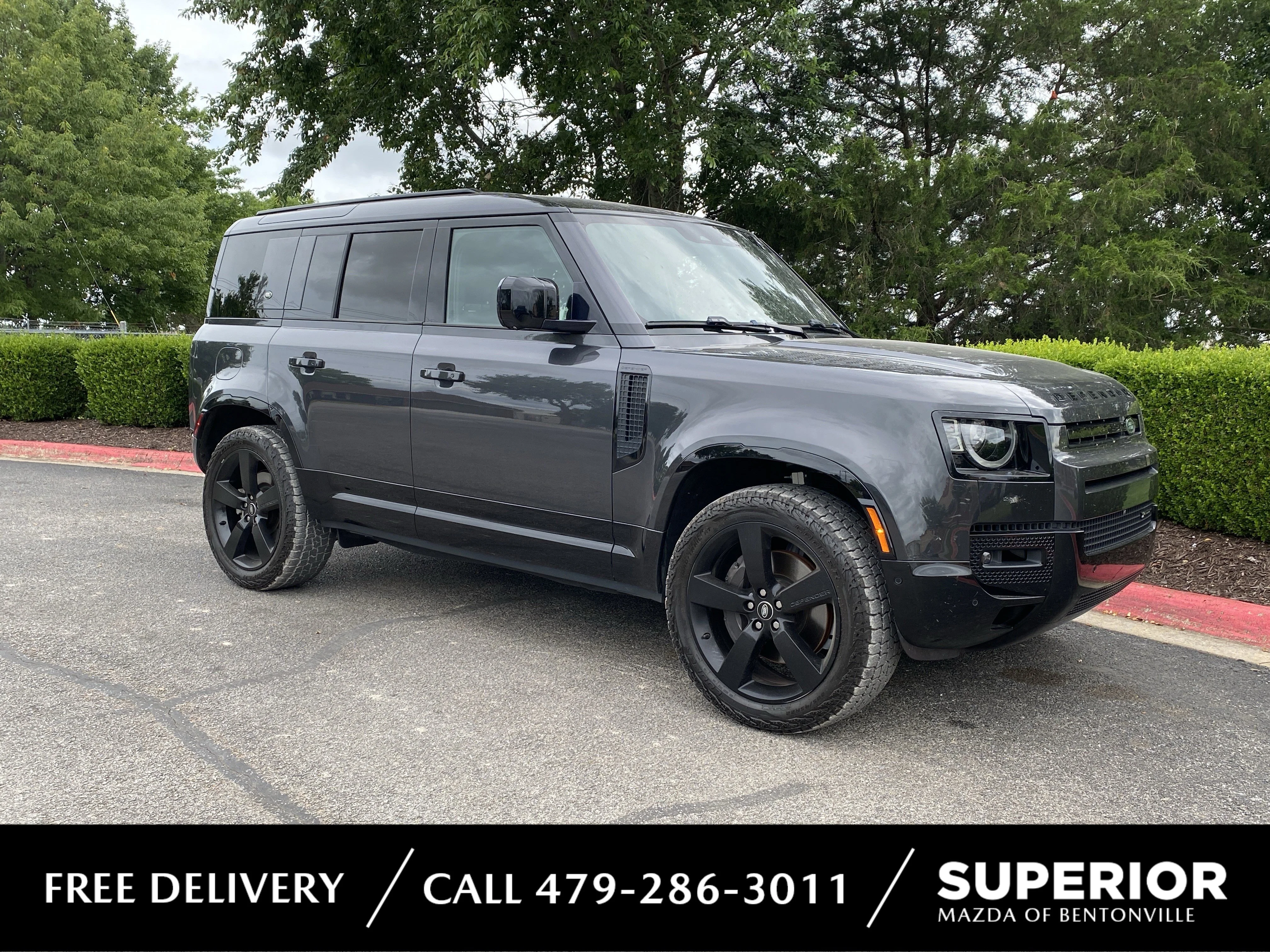 Used 2023 Black Land Rover X-Dynamic SE image 1