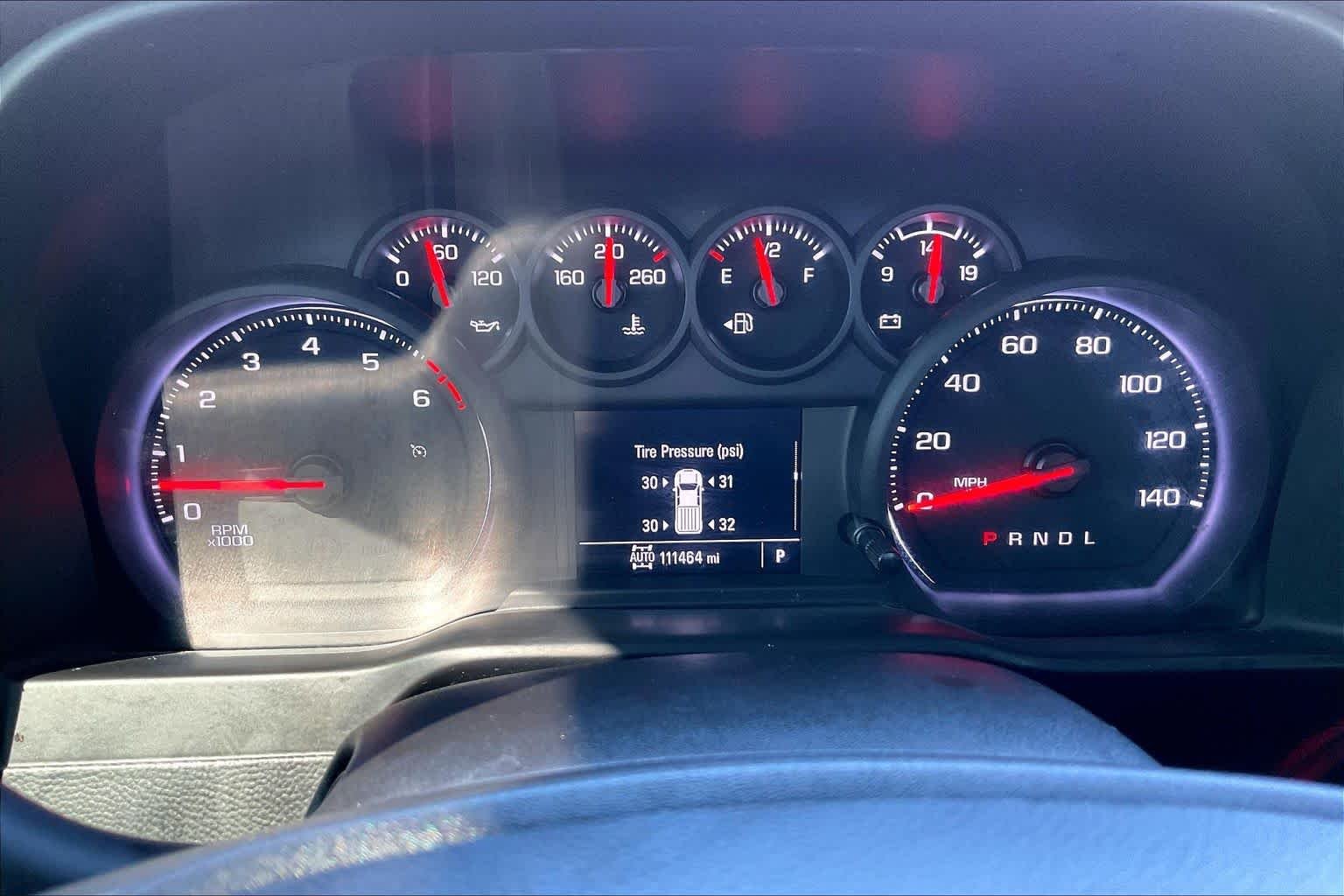 Used 2021 Summit White GMC  image 26