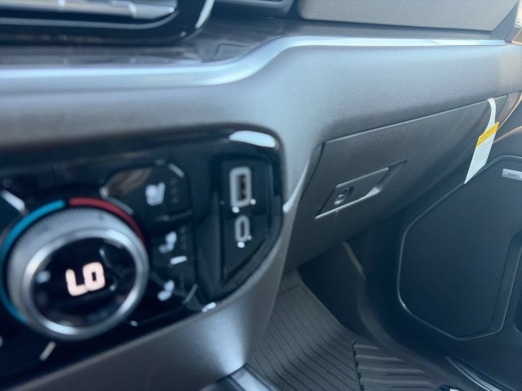 2026 Chevrolet Silverado 2500 HD LTZ - Photo 21