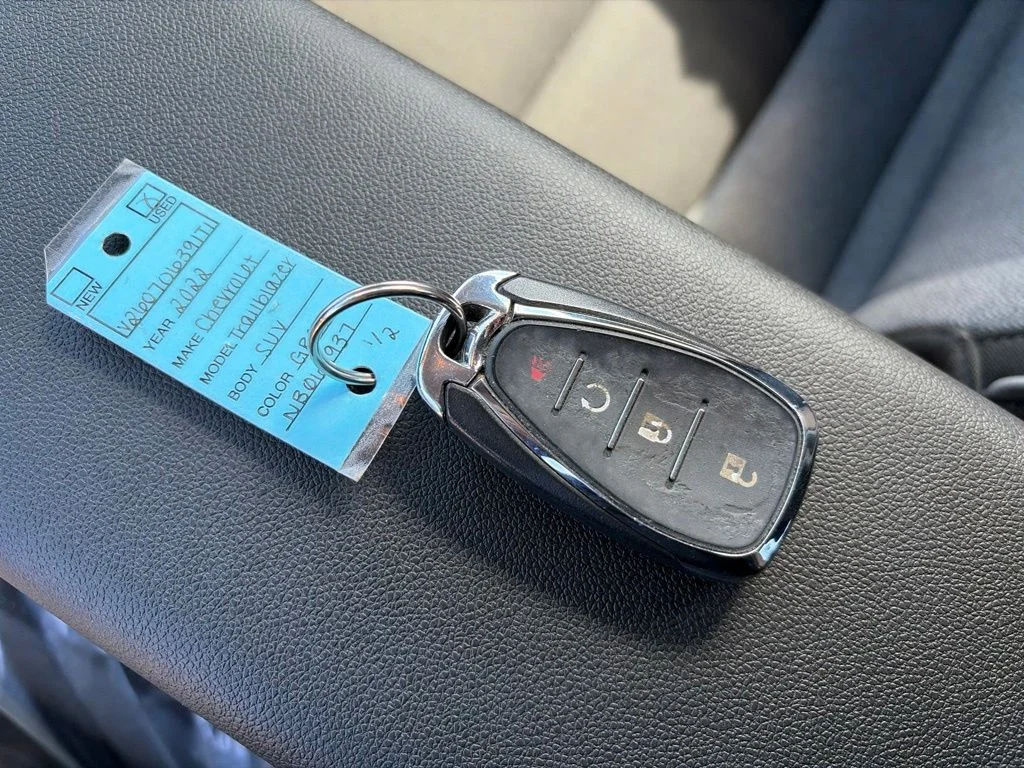 Used 2022 Gray Chevrolet LT image 37