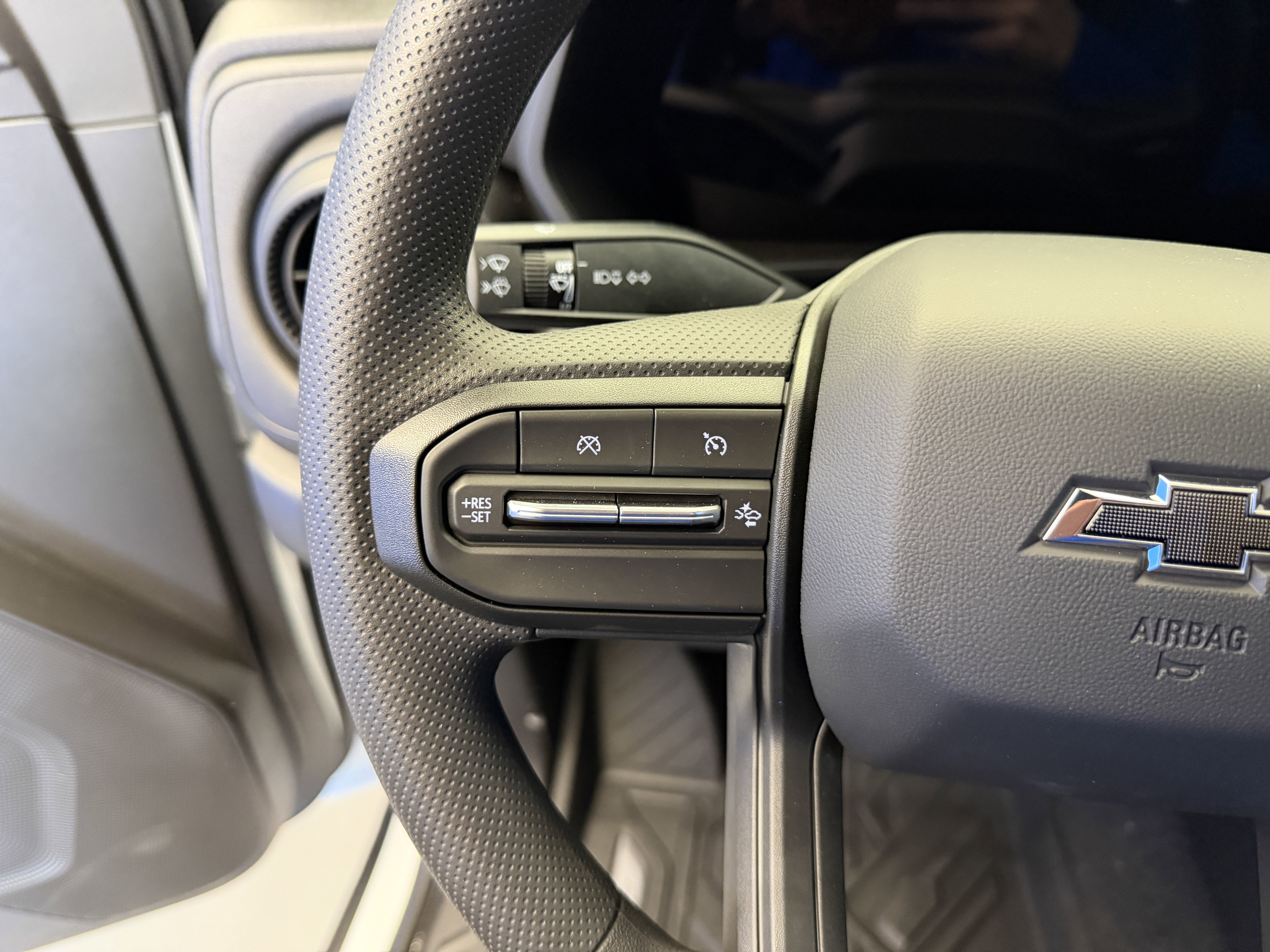 2026 Chevrolet Colorado Trail Boss - Photo 14