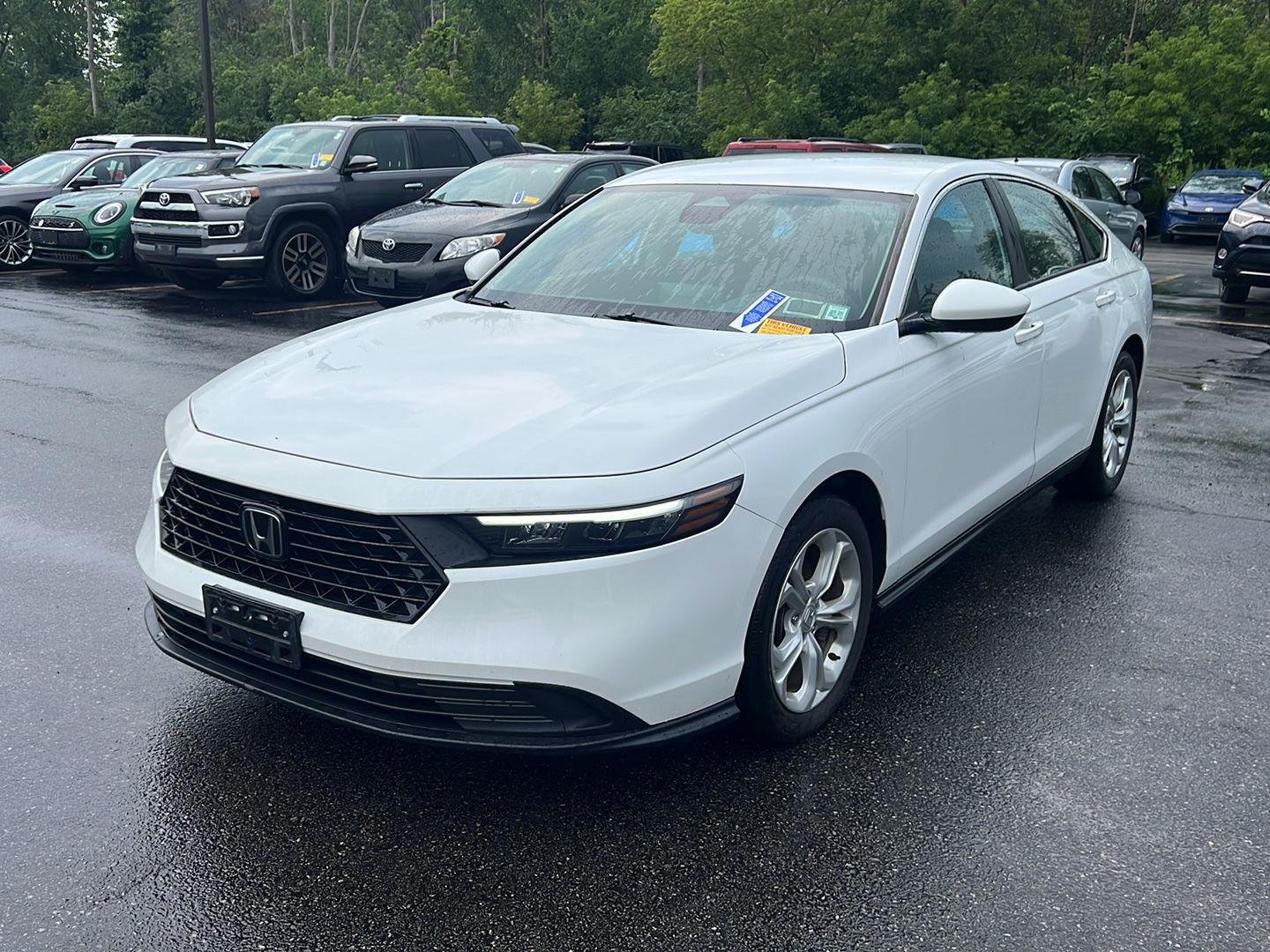 Used 2023 Platinum White Pearl Honda LX image 2