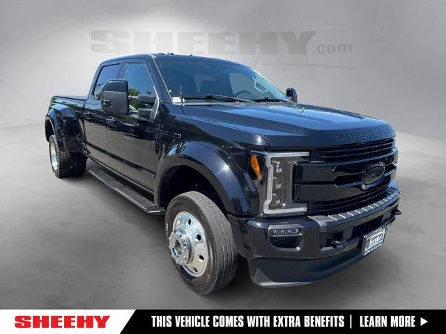 2019 Ford F-450 XLT 4x4 Crew Cab 8' Box DRW's photo