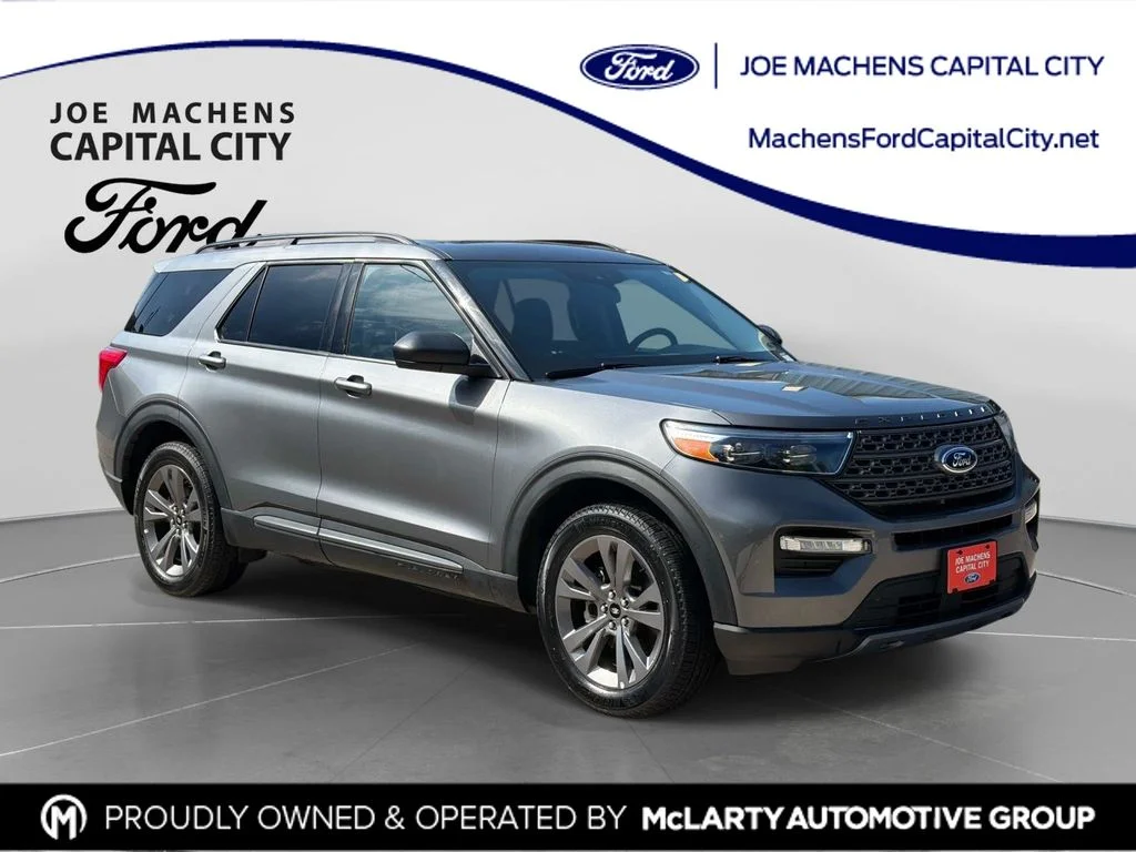 Used 2022 Gray Ford XLT image 1