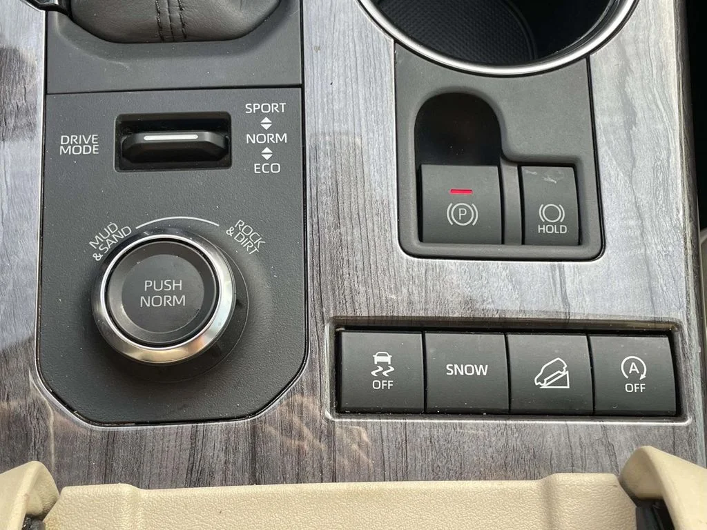 2020 Toyota Highlander Limited - Photo 22