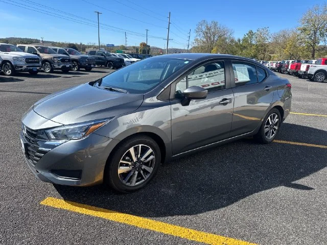 Used 2025 Gray Nissan 1.6 SV image 1