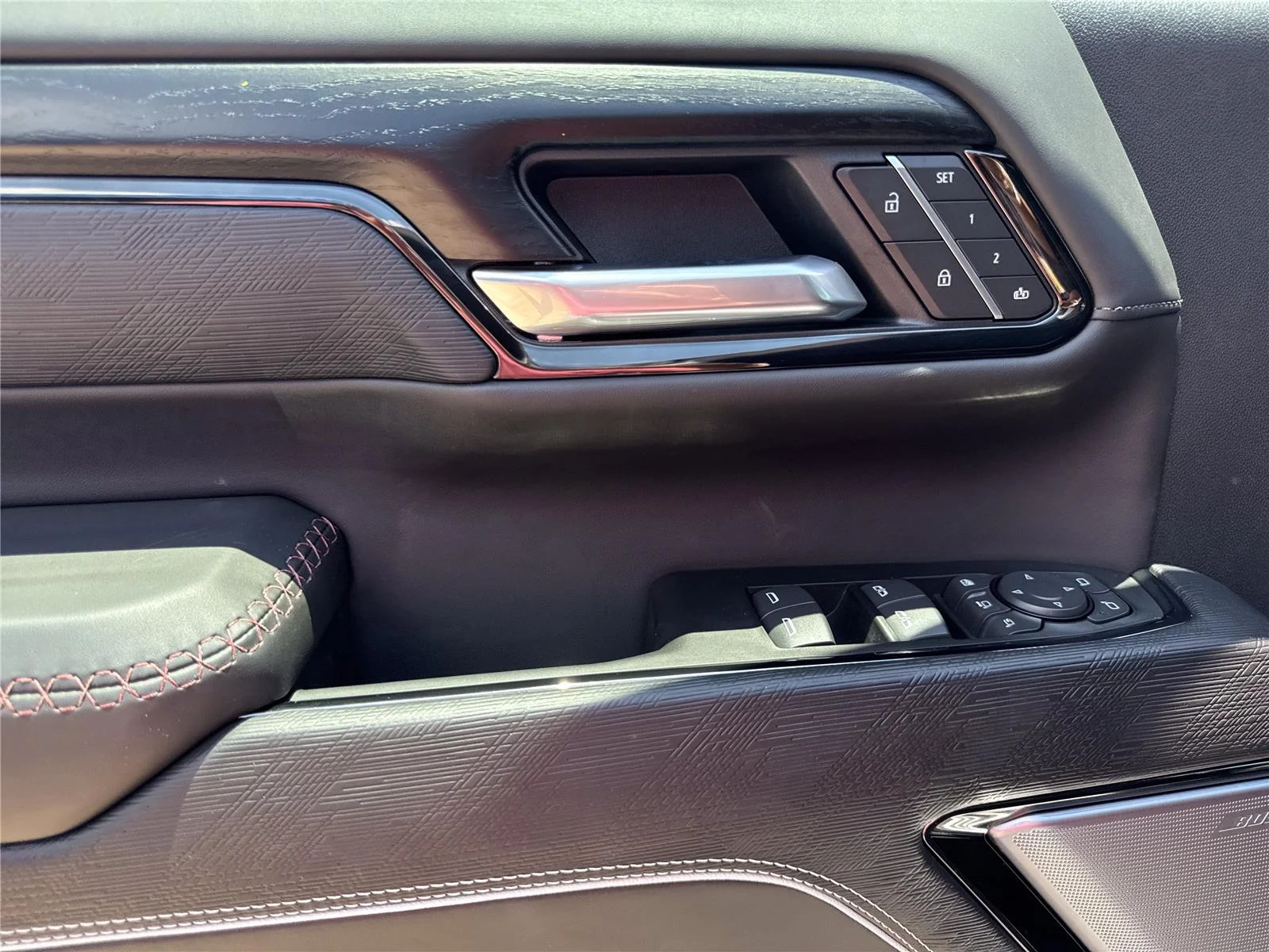 New 2026 Sterling Metallic GMC AT4X image 22