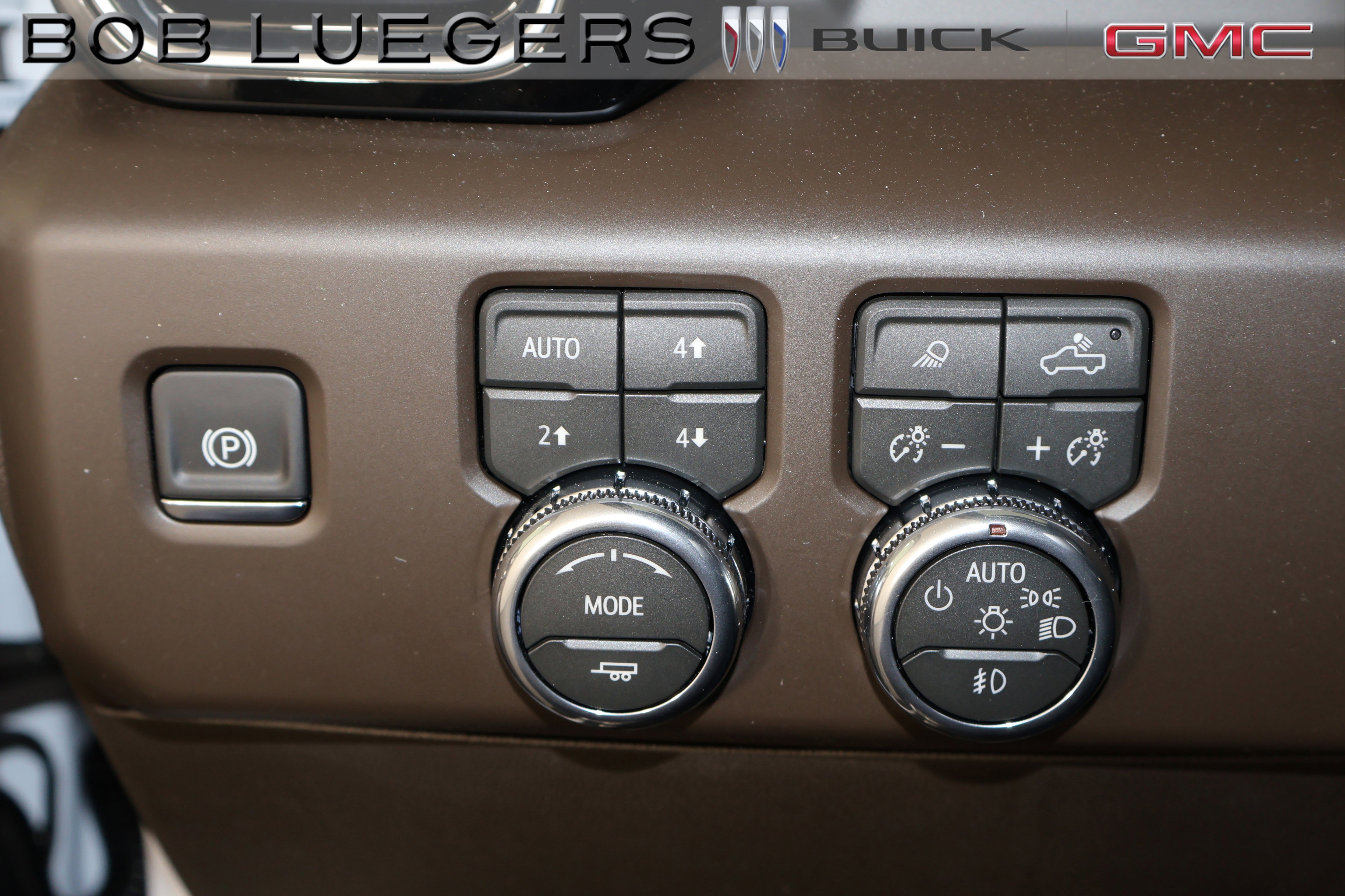 New 2026 Glacier White Tricoat GMC Denali image 28