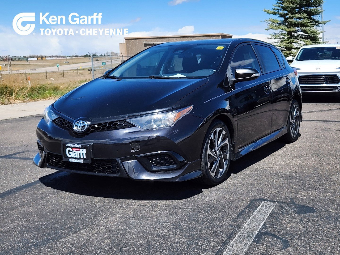 2017 Toyota Corolla iM CVT's photo