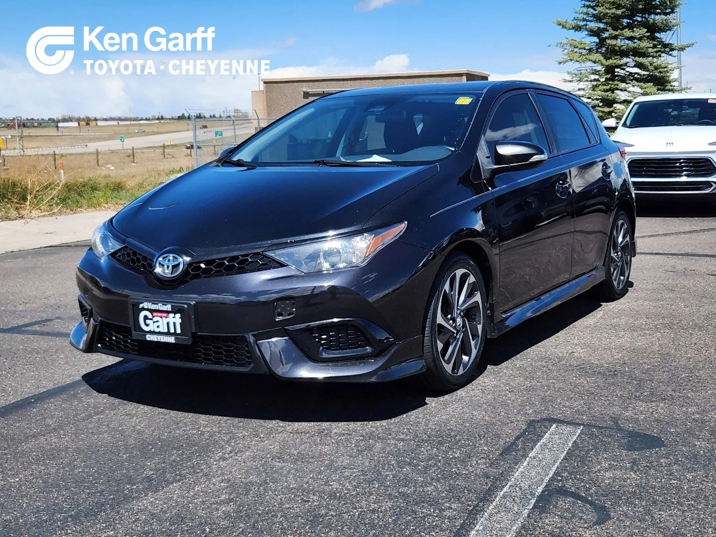 2017 Toyota Corolla iM CVT's photo
