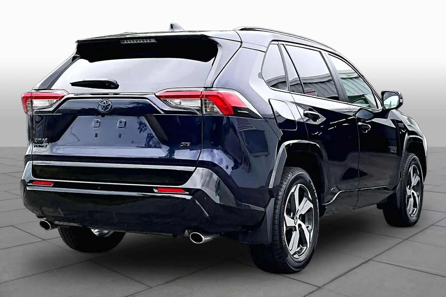 Certified Used 2024 Blueprint Toyota SE image 12