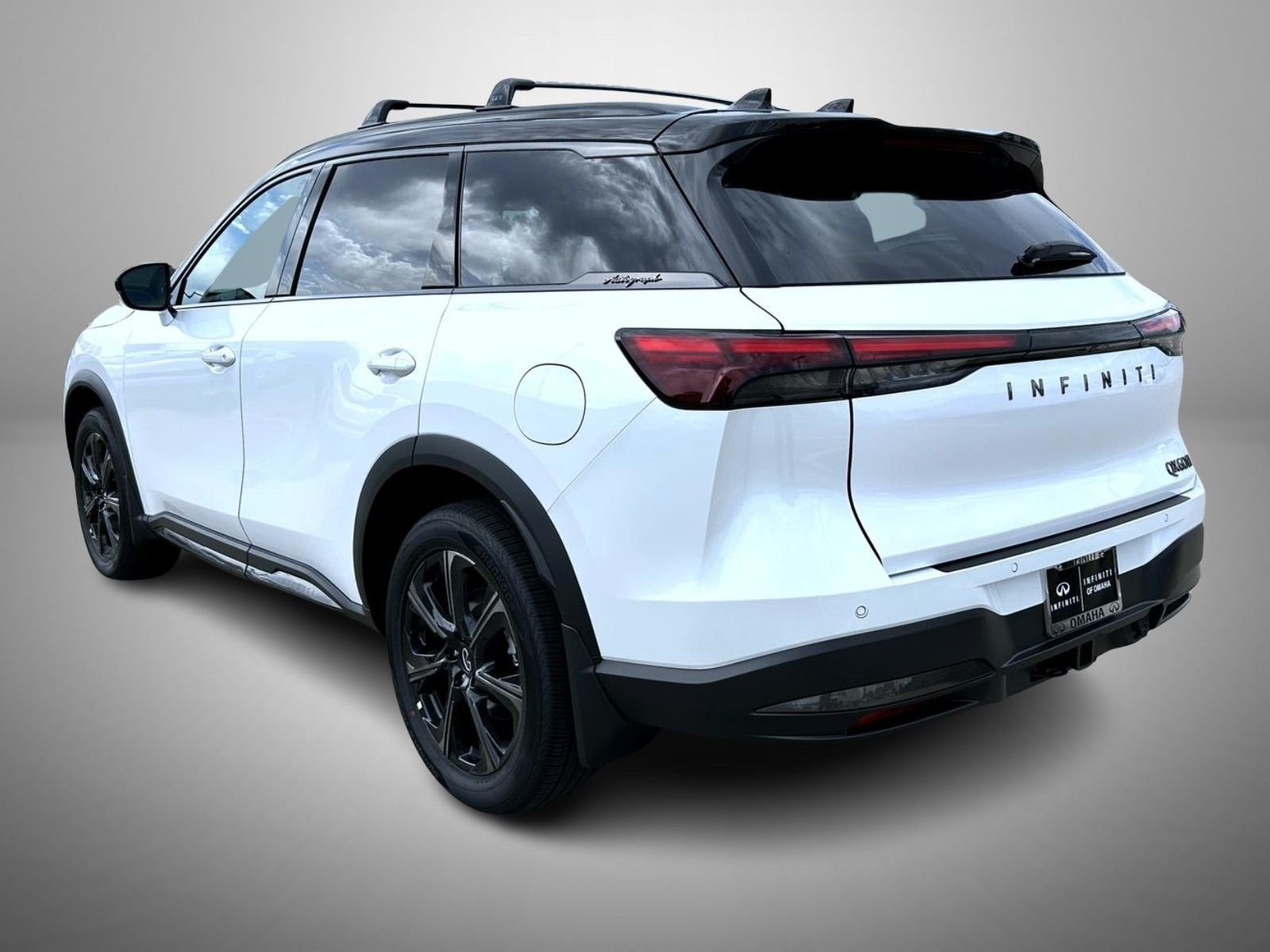 New 2027 2T RAD WHT INFINITI Autograph AWD image 7