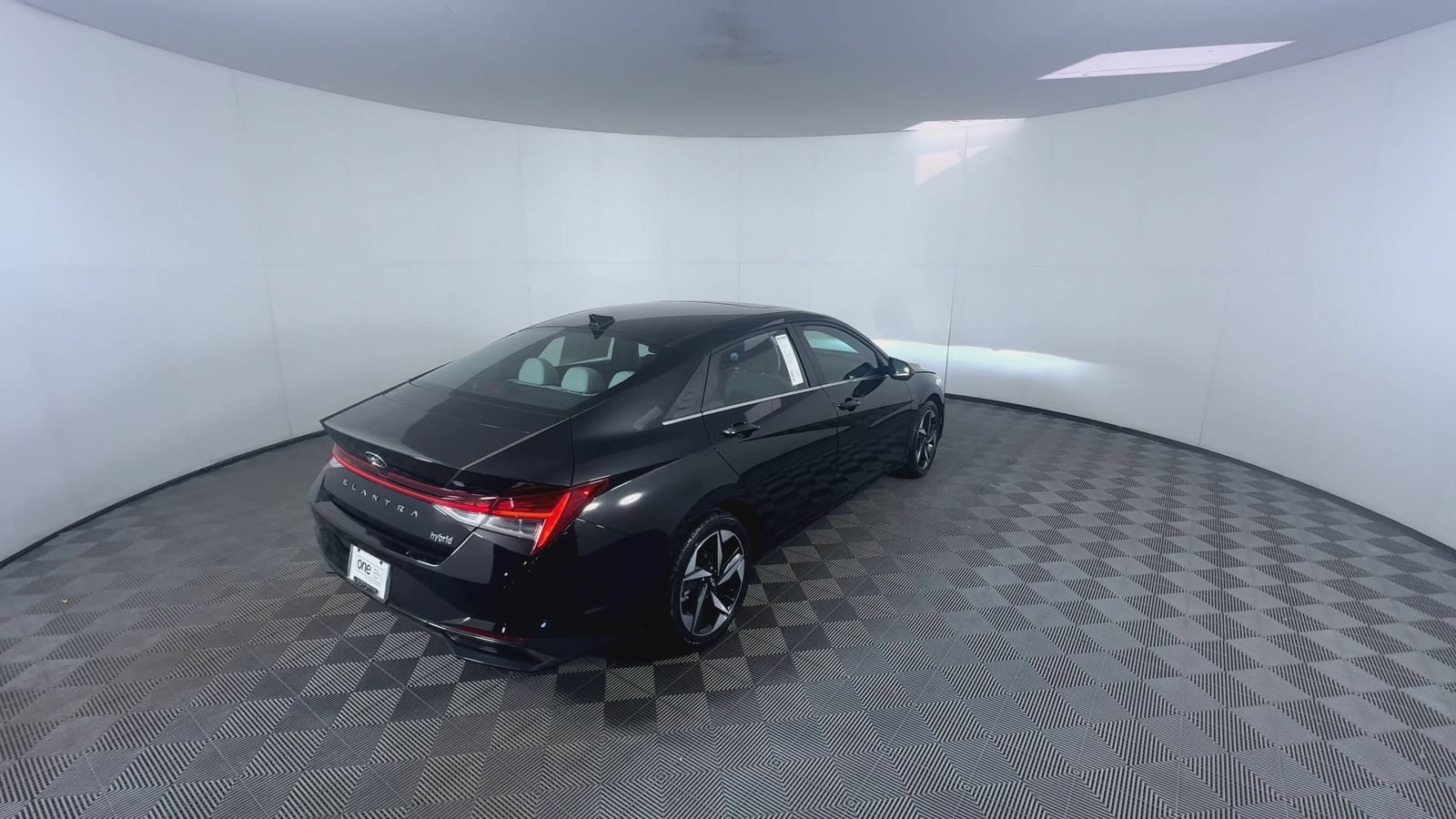 Used 2023 Onyx Black Hyundai Limited image 8