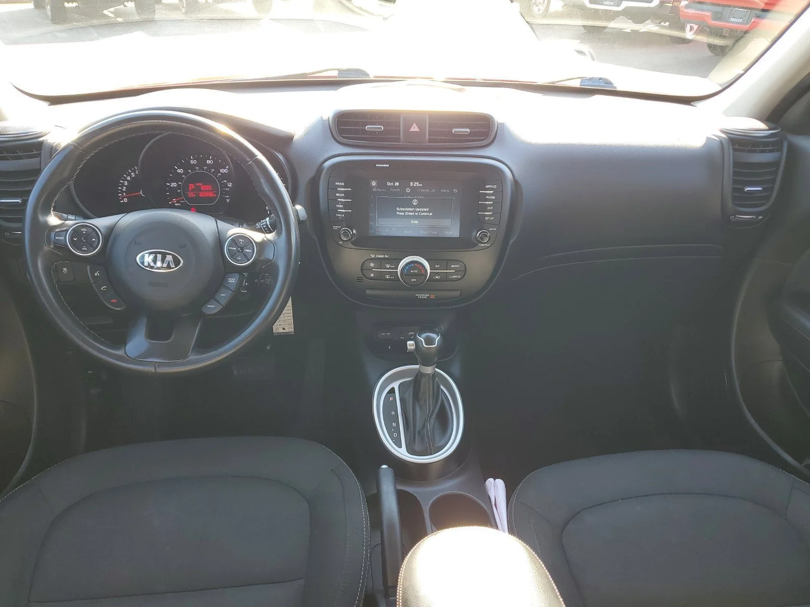 Used 2018 Red Kia Plus image 8