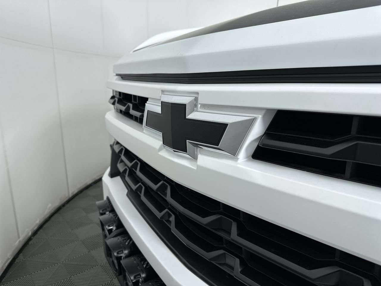 2025 Chevrolet Silverado 1500 LTZ - Photo 129